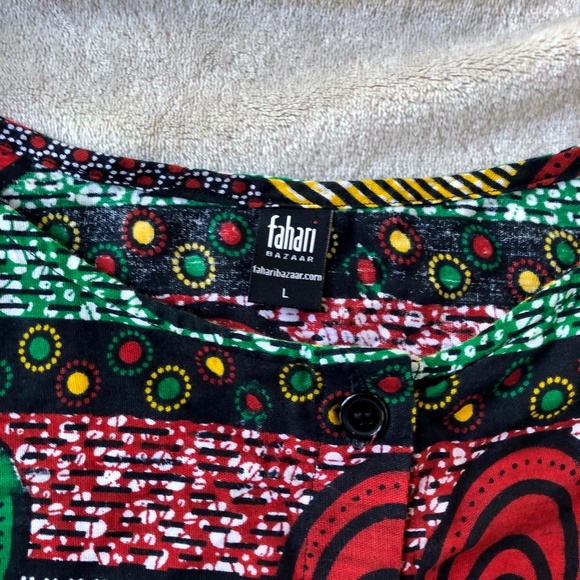 Fahari Bazaar Tanzanian Batik Printed Blouse Top - Picture 2 of 4